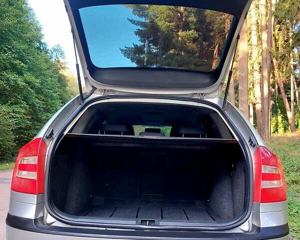 Сірий Шкода Октавія, об'ємом двигуна 1.6 л та пробігом 227 тис. км за 6300 $, фото 57 на Automoto.ua