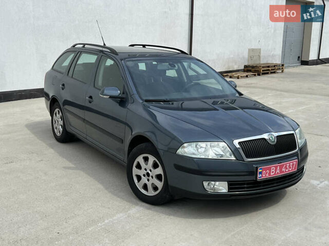 Сірий Шкода Октавія, об'ємом двигуна 1.6 л та пробігом 180 тис. км за 6100 $, фото 1 на Automoto.ua