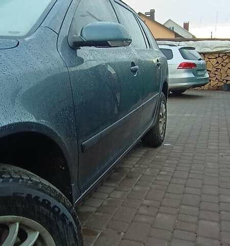 Серый Шкода Октавия, объемом двигателя 1.6 л и пробегом 263 тыс. км за 4599 $, фото 7 на Automoto.ua