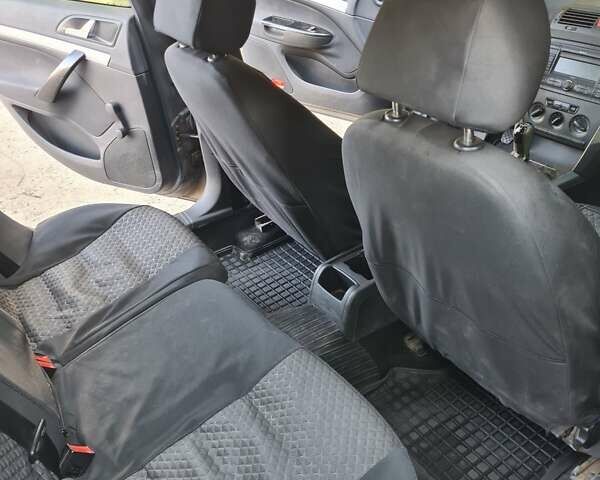 Серый Шкода Октавия, объемом двигателя 1.6 л и пробегом 459 тыс. км за 4000 $, фото 3 на Automoto.ua