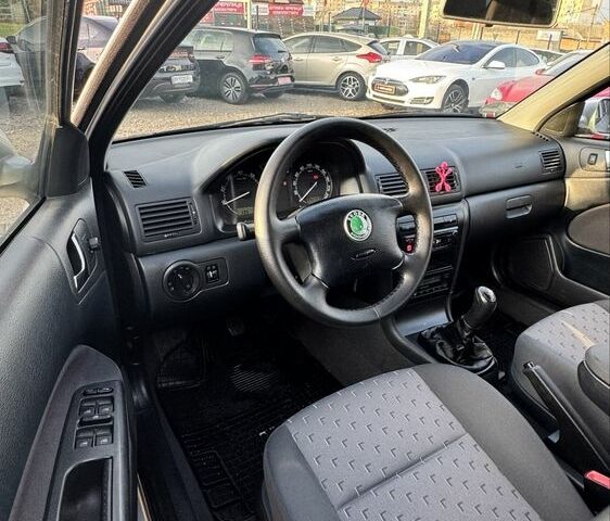 Серый Шкода Октавия, объемом двигателя 1.6 л и пробегом 244 тыс. км за 5600 $, фото 10 на Automoto.ua