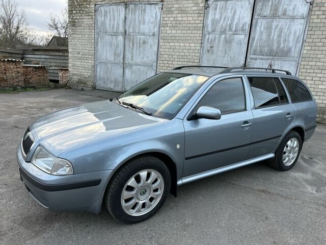 Сірий Шкода Октавія, об'ємом двигуна 1.6 л та пробігом 201 тис. км за 6000 $, фото 9 на Automoto.ua