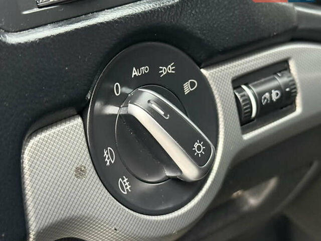 Серый Шкода Октавия, объемом двигателя 1.98 л и пробегом 277 тыс. км за 5299 $, фото 17 на Automoto.ua