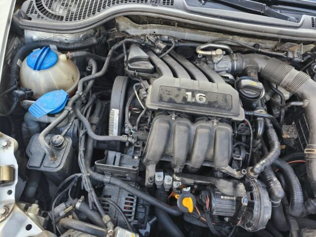 Серый Шкода Октавия, объемом двигателя 1.6 л и пробегом 244 тыс. км за 5700 $, фото 6 на Automoto.ua