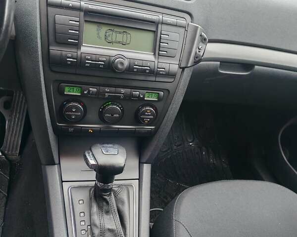 Серый Шкода Октавия, объемом двигателя 1.6 л и пробегом 224 тыс. км за 6500 $, фото 22 на Automoto.ua