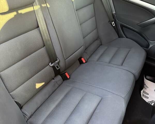 Серый Шкода Октавия, объемом двигателя 1.6 л и пробегом 214 тыс. км за 5300 $, фото 11 на Automoto.ua