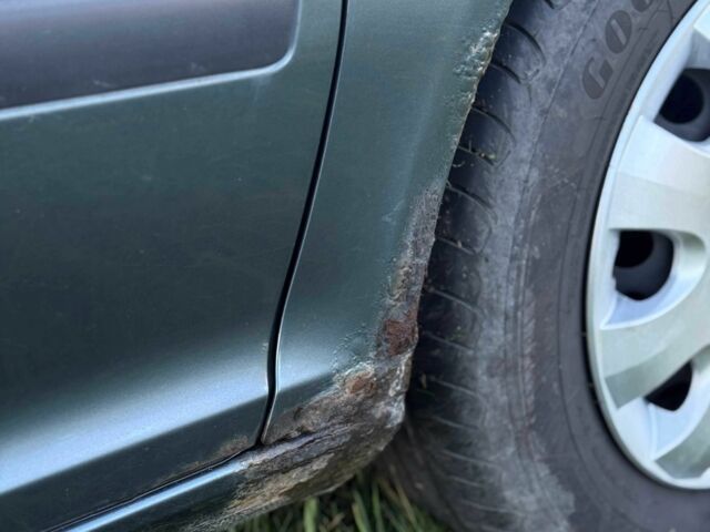 Серый Шкода Октавия, объемом двигателя 1.6 л и пробегом 149 тыс. км за 5500 $, фото 18 на Automoto.ua