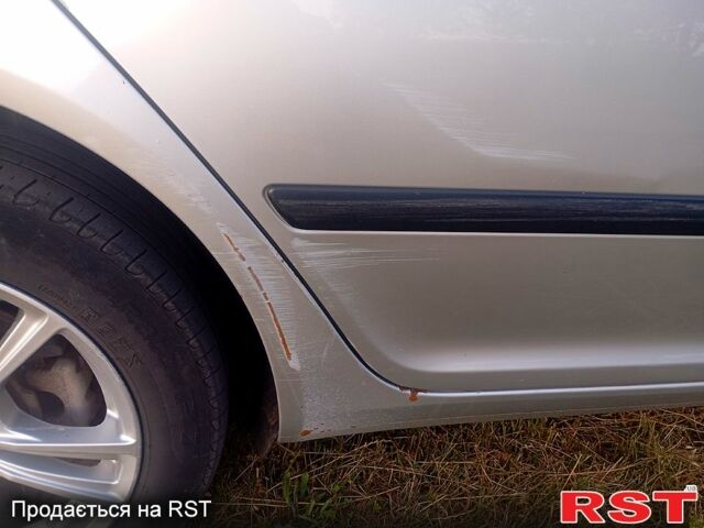 Серый Шкода Октавия, объемом двигателя 1.6 л и пробегом 300 тыс. км за 5300 $, фото 8 на Automoto.ua