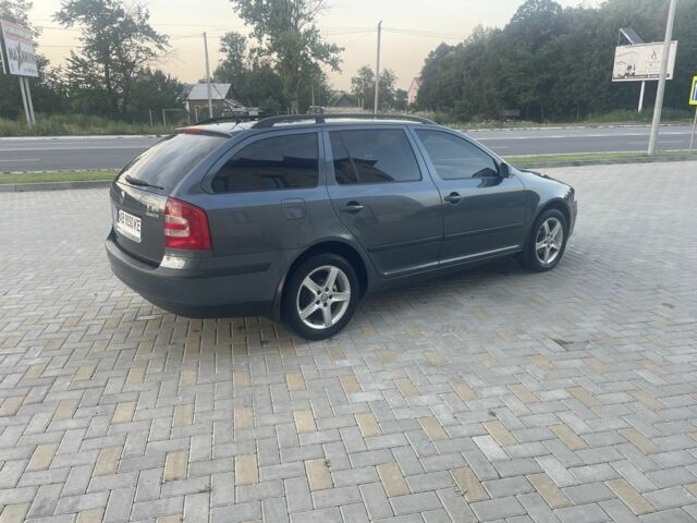 Серый Шкода Октавия, объемом двигателя 1.6 л и пробегом 230 тыс. км за 5300 $, фото 2 на Automoto.ua