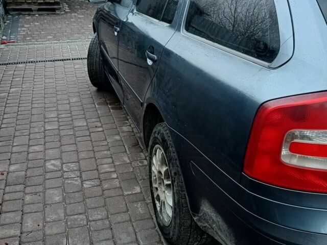 Серый Шкода Октавия, объемом двигателя 1.6 л и пробегом 263 тыс. км за 4599 $, фото 14 на Automoto.ua