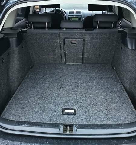 Серый Шкода Октавия, объемом двигателя 1.6 л и пробегом 263 тыс. км за 4599 $, фото 1 на Automoto.ua