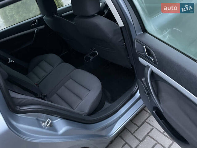 Серый Шкода Октавия, объемом двигателя 1.6 л и пробегом 223 тыс. км за 5850 $, фото 19 на Automoto.ua