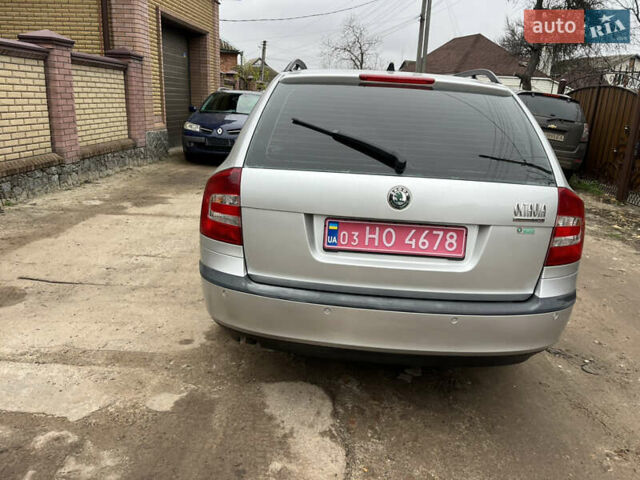 Серый Шкода Октавия, объемом двигателя 1.6 л и пробегом 215 тыс. км за 6450 $, фото 13 на Automoto.ua