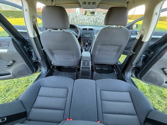 Серый Шкода Октавия, объемом двигателя 1.6 л и пробегом 149 тыс. км за 5500 $, фото 14 на Automoto.ua