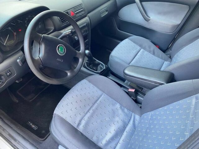 Серый Шкода Октавия, объемом двигателя 1.9 л и пробегом 200 тыс. км за 4650 $, фото 9 на Automoto.ua