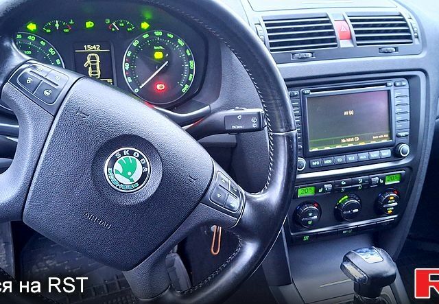 Серый Шкода Октавия, объемом двигателя 2 л и пробегом 215 тыс. км за 6500 $, фото 10 на Automoto.ua