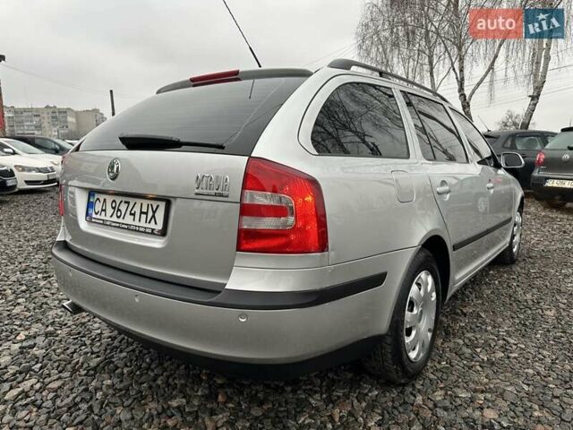 Серый Шкода Октавия, объемом двигателя 1.6 л и пробегом 214 тыс. км за 5000 $, фото 14 на Automoto.ua