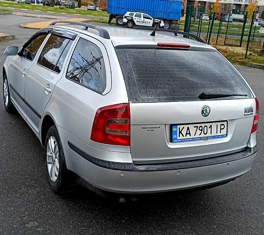 Шкода Октавия 2005 в Буче на Automoto.ua Серый Шкода Октавия, объемом двигателя 1.9 л и пробегом 338 тыс. км за 4450 $, фото 5 на Automoto.ua