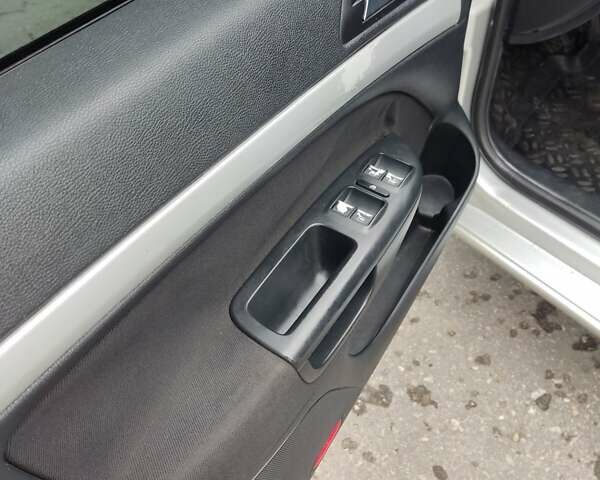 Серый Шкода Октавия, объемом двигателя 1.97 л и пробегом 265 тыс. км за 5199 $, фото 20 на Automoto.ua