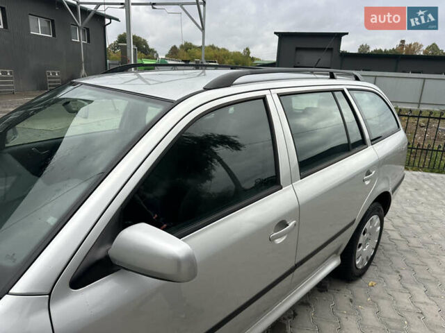 Серый Шкода Октавия, объемом двигателя 1.6 л и пробегом 217 тыс. км за 4750 $, фото 40 на Automoto.ua