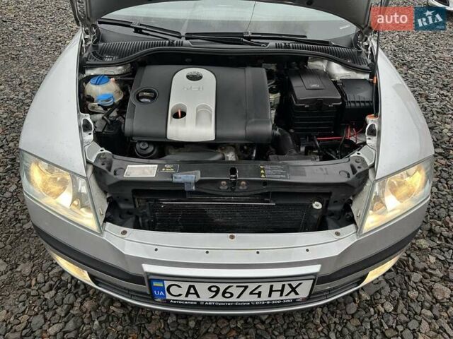 Серый Шкода Октавия, объемом двигателя 1.6 л и пробегом 214 тыс. км за 5000 $, фото 8 на Automoto.ua