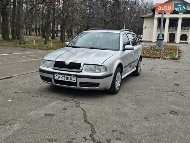 Сірий Шкода Октавія, об'ємом двигуна 1.6 л та пробігом 200 тис. км за 3100 $, фото 2 на Automoto.ua