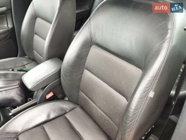 Серый Шкода Октавия, объемом двигателя 1.97 л и пробегом 255 тыс. км за 5950 $, фото 16 на Automoto.ua