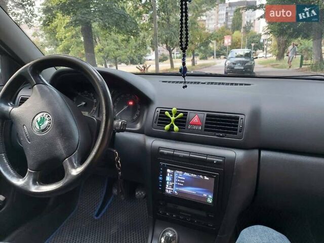 Серый Шкода Октавия, объемом двигателя 1.6 л и пробегом 223 тыс. км за 6000 $, фото 2 на Automoto.ua