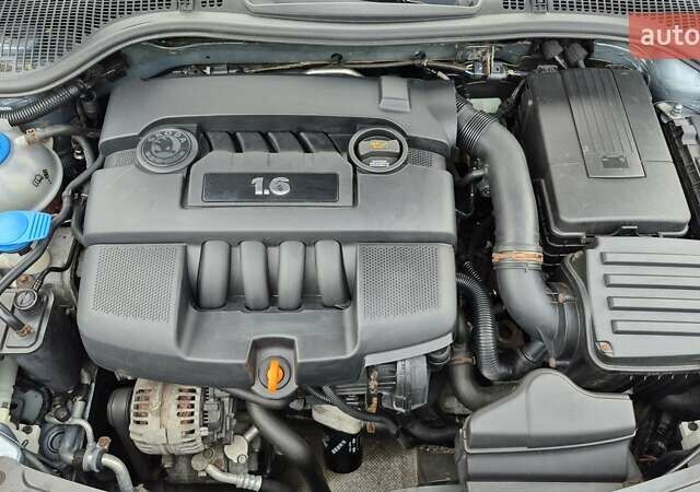 Шкода Октавия 2005 в Полтаве на Automoto.ua Серый Шкода Октавия, объемом двигателя 1.6 л и пробегом 223 тыс. км за 6499 $, фото 24 на Automoto.ua