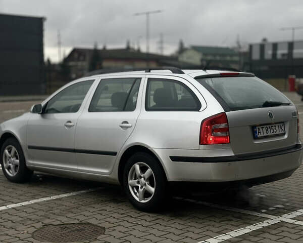 Сірий Шкода Октавія, об'ємом двигуна 1.6 л та пробігом 205 тис. км за 5800 $, фото 4 на Automoto.ua