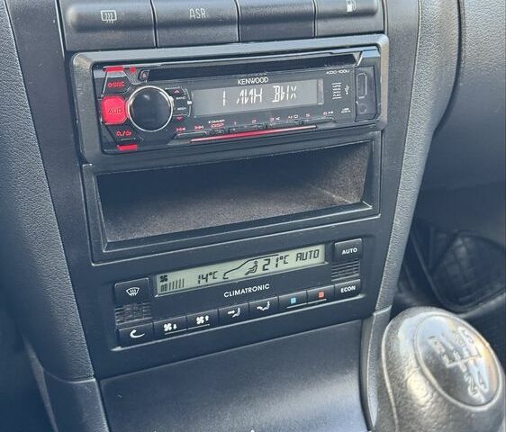 Серый Шкода Октавия, объемом двигателя 1.6 л и пробегом 244 тыс. км за 5600 $, фото 14 на Automoto.ua