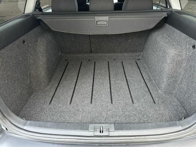 Сірий Шкода Октавія, об'ємом двигуна 1.6 л та пробігом 201 тис. км за 6000 $, фото 4 на Automoto.ua