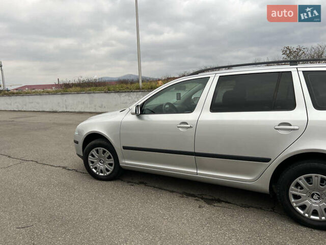 Серый Шкода Октавия, объемом двигателя 1.6 л и пробегом 220 тыс. км за 5750 $, фото 63 на Automoto.ua