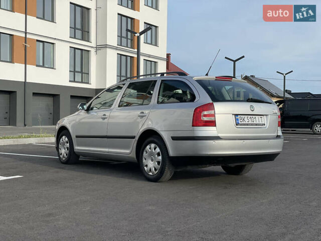 Шкода Октавия 2005 в Ровно на Automoto.ua Серый Шкода Октавия, объемом двигателя 1.6 л и пробегом 223 тыс. км за 6100 $, фото 5 на Automoto.ua
