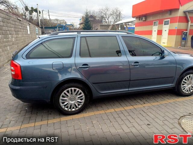 Серый Шкода Октавия, объемом двигателя 1.6 л и пробегом 213 тыс. км за 5500 $, фото 3 на Automoto.ua