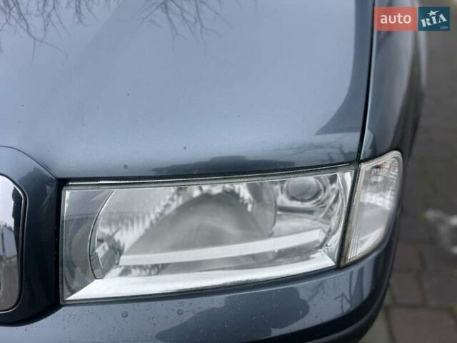 Серый Шкода Октавия, объемом двигателя 1.6 л и пробегом 223 тыс. км за 4900 $, фото 30 на Automoto.ua