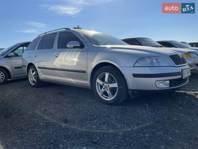 Серый Шкода Октавия, объемом двигателя 1.6 л и пробегом 230 тыс. км за 7200 $, фото 2 на Automoto.ua