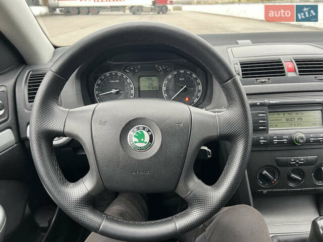 Серый Шкода Октавия, объемом двигателя 1.6 л и пробегом 220 тыс. км за 5750 $, фото 72 на Automoto.ua