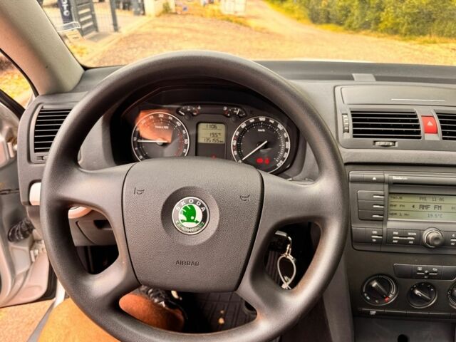 Сірий Шкода Октавія, об'ємом двигуна 1.9 л та пробігом 136 тис. км за 6000 $, фото 5 на Automoto.ua