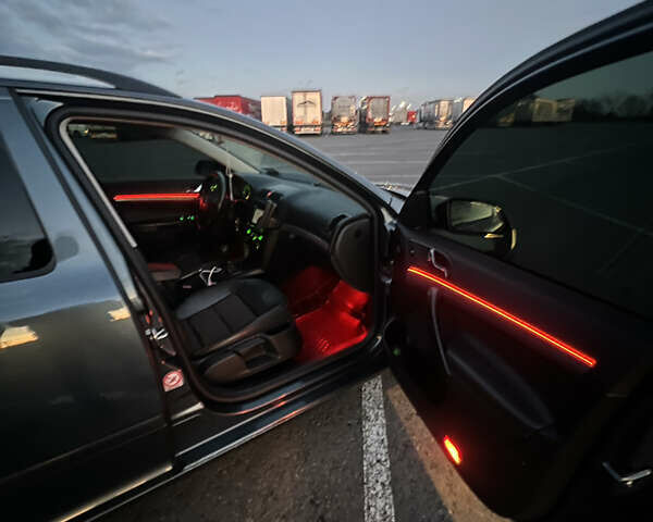 Сірий Шкода Октавія, об'ємом двигуна 1.97 л та пробігом 352 тис. км за 6000 $, фото 7 на Automoto.ua