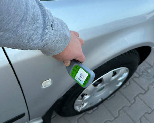 Серый Шкода Октавия, объемом двигателя 1.6 л и пробегом 171 тыс. км за 5474 $, фото 9 на Automoto.ua