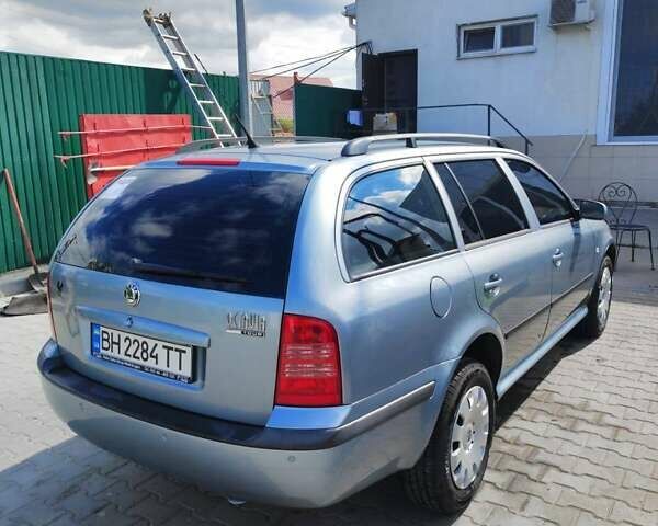 Серый Шкода Октавия, объемом двигателя 1.6 л и пробегом 219 тыс. км за 4400 $, фото 5 на Automoto.ua