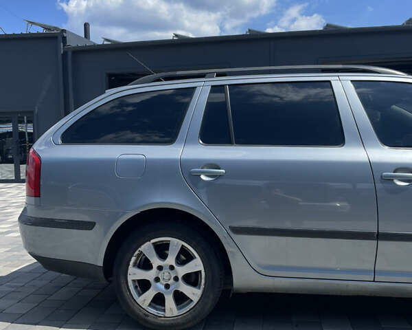 Шкода Октавия 2005 в Полтаве на Automoto.ua Серый Шкода Октавия, объемом двигателя 1.6 л и пробегом 290 тыс. км за 5600 $, фото 5 на Automoto.ua