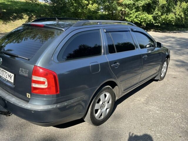 Сірий Шкода Октавія, об'ємом двигуна 1.6 л та пробігом 273 тис. км за 5600 $, фото 3 на Automoto.ua