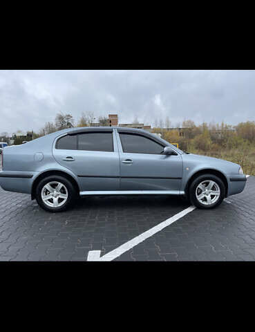 Серый Шкода Октавия, объемом двигателя 1.97 л и пробегом 386 тыс. км за 4800 $, фото 1 на Automoto.ua