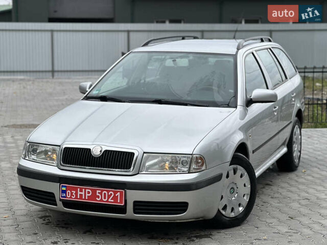 Серый Шкода Октавия, объемом двигателя 1.6 л и пробегом 217 тыс. км за 4750 $, фото 26 на Automoto.ua