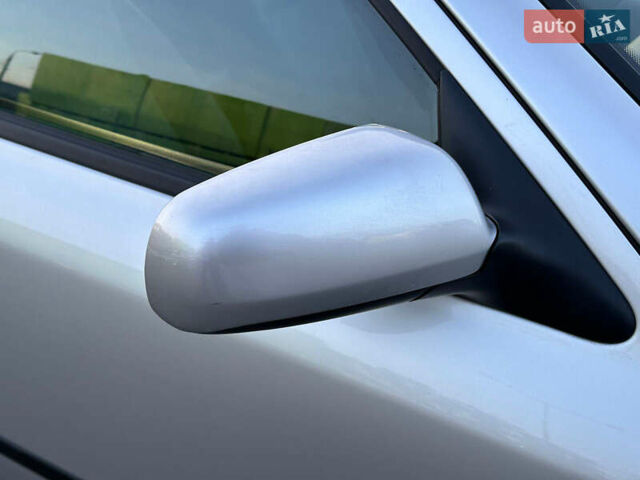 Серый Шкода Октавия, объемом двигателя 1.6 л и пробегом 171 тыс. км за 5474 $, фото 17 на Automoto.ua