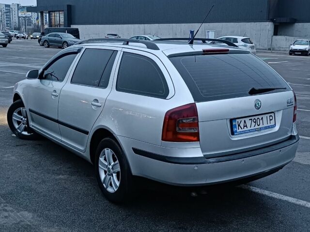 Сірий Шкода Октавія, об'ємом двигуна 0 л та пробігом 300 тис. км за 4800 $, фото 3 на Automoto.ua