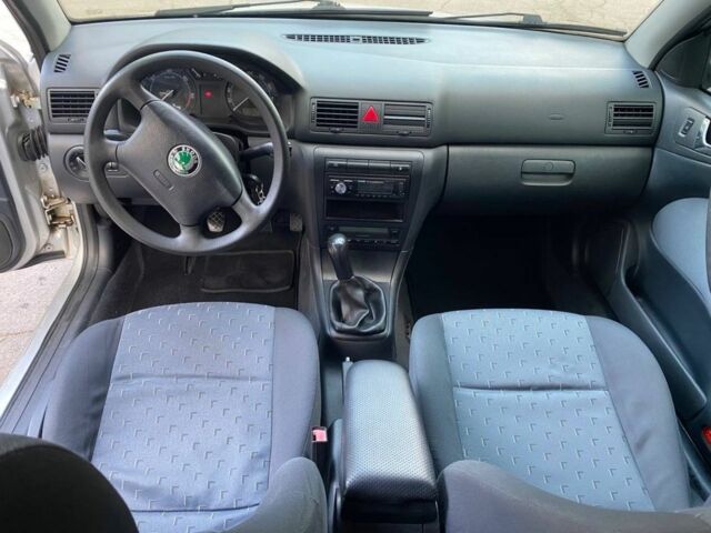 Серый Шкода Октавия, объемом двигателя 1.9 л и пробегом 200 тыс. км за 4650 $, фото 8 на Automoto.ua