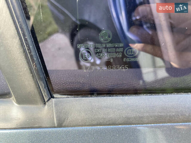 Шкода Октавия 2005 в Черкассах на Automoto.ua Серый Шкода Октавия, объемом двигателя 2 л и пробегом 286 тыс. км за 6800 $, фото 34 на Automoto.ua